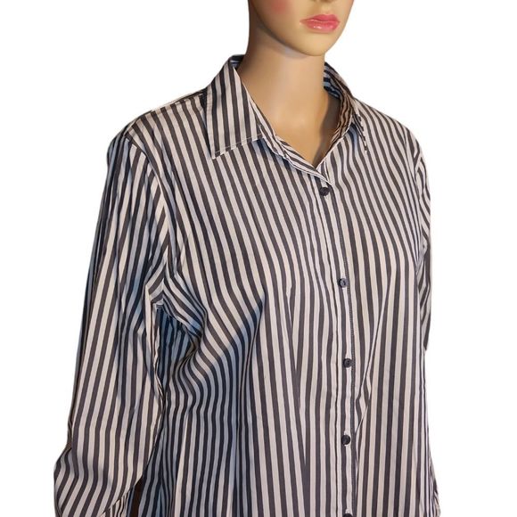 Worthington Shirt Womens Button down Gray White Stripes Size Large - Picture 2 of 10